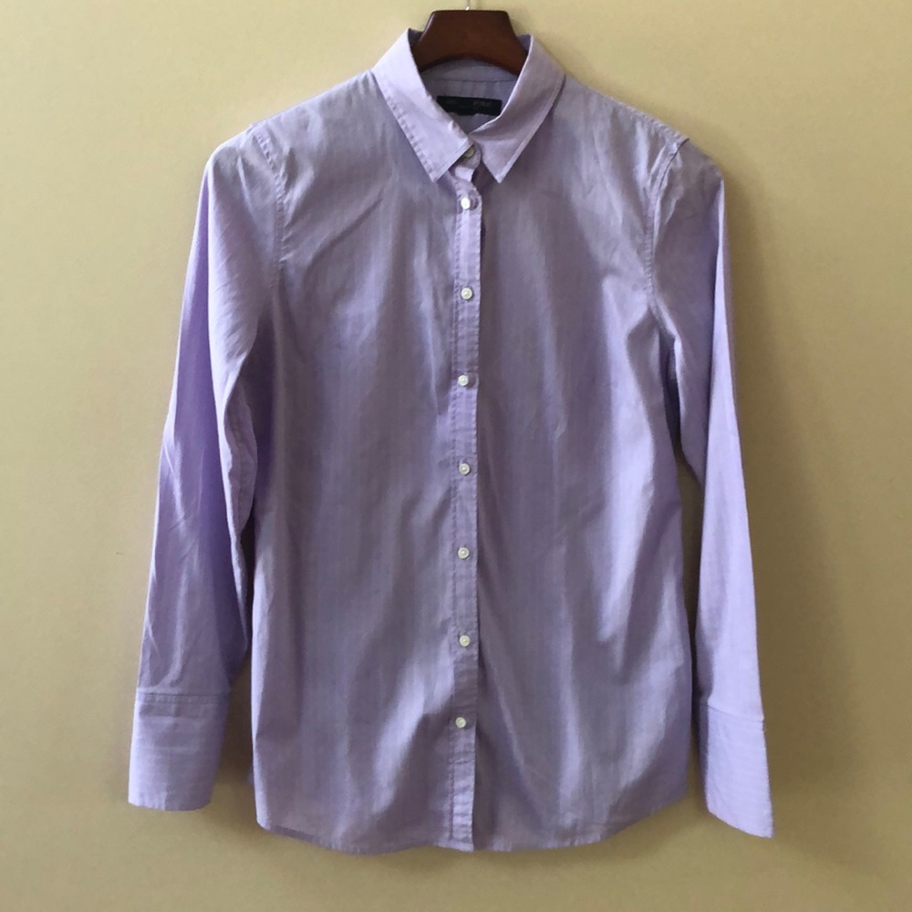 Banana Republic woman’s dress shirt